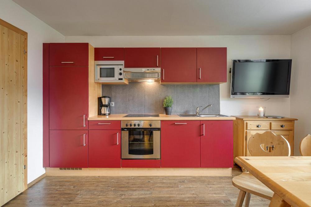 Apartment In Fuegen With A Shared Wellness 外观 照片